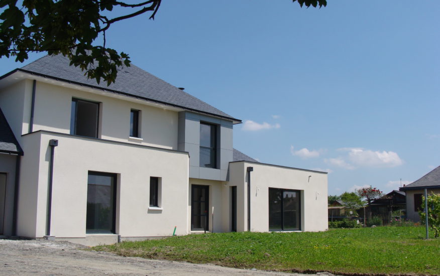 Maison tradi-contemporaine